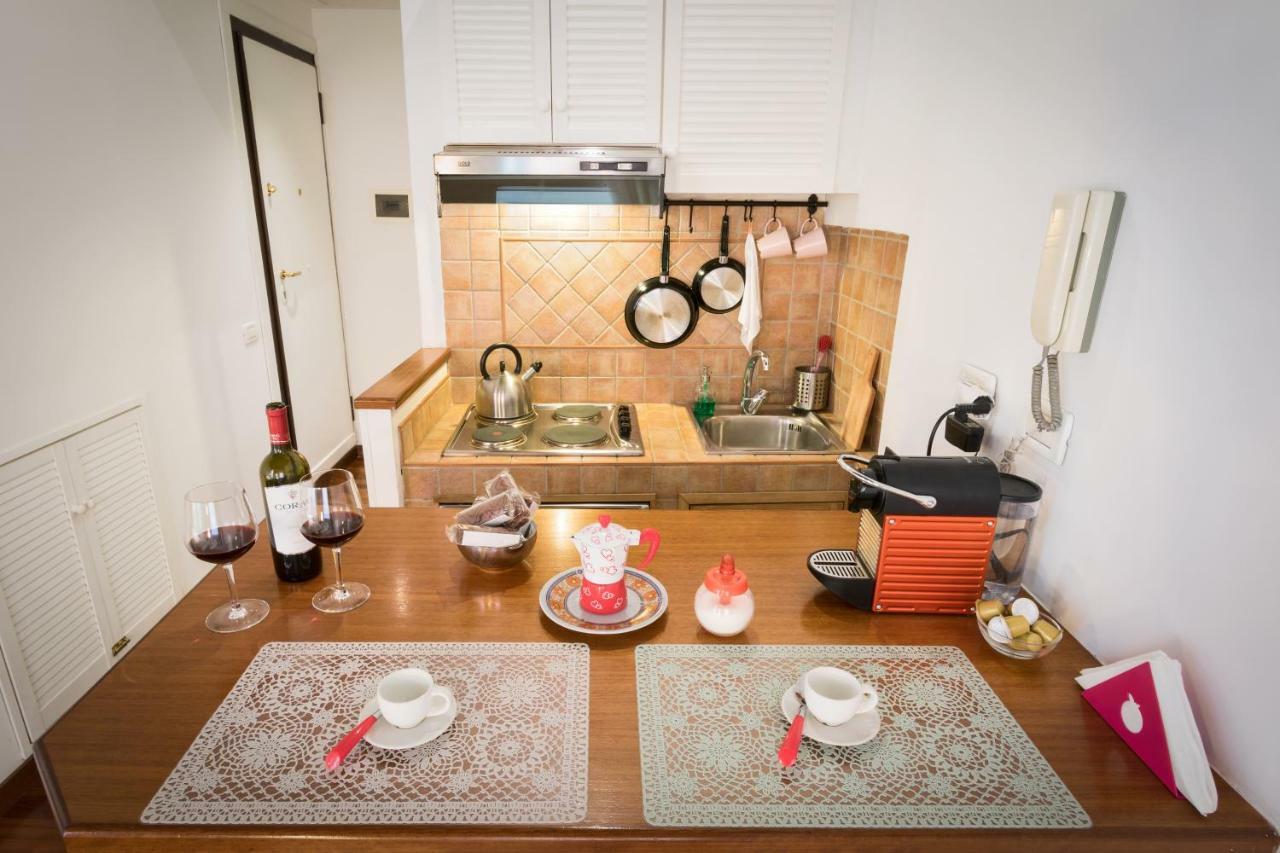 Enchanting Loft In Trastevere 로마 외부 사진