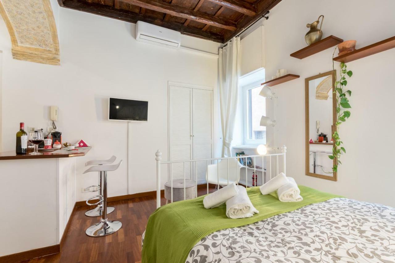 Enchanting Loft In Trastevere 로마 외부 사진